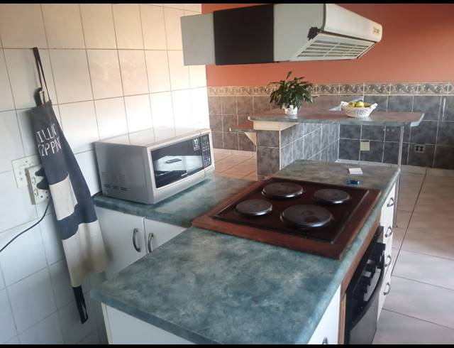3 BEDROOM SECTIONAL TITLE FOR SALE IN BERTON PARK